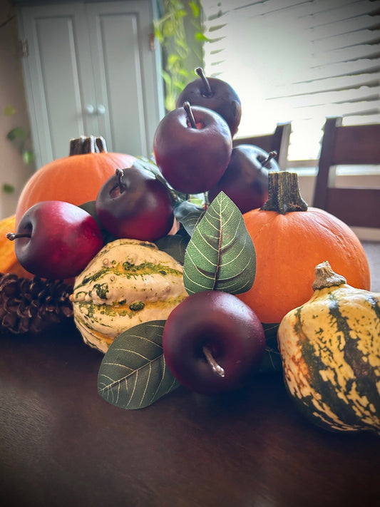 Easy Homemade Autumn Table Display